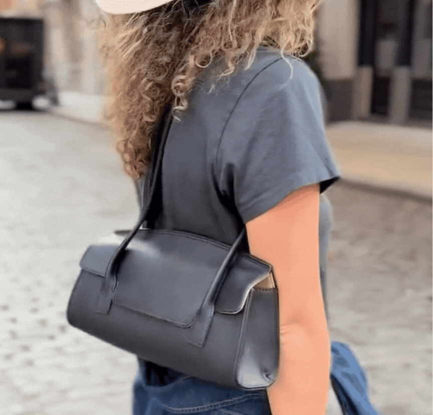 Ojai Shoulder Bag Handbags