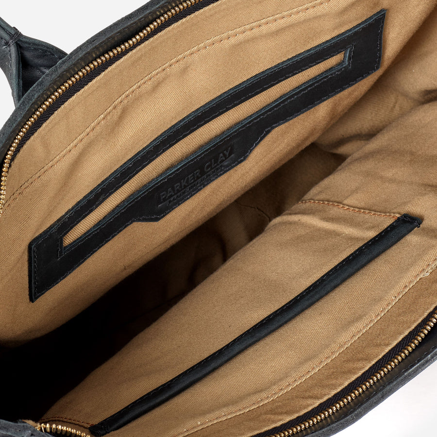 Hi Tex zip Black Luggage Bag Zipper, Size/Dimension: 8 at Rs 260/roll in  Junagadh