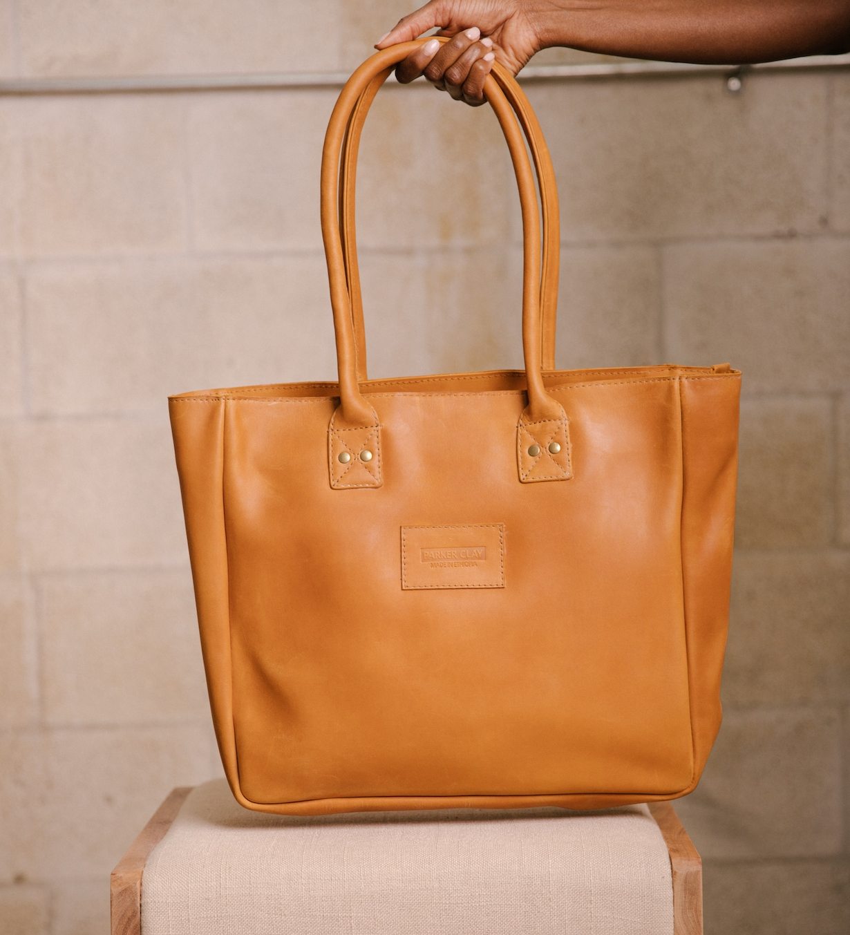 Merkato Signature Zip Tote Tote Bags